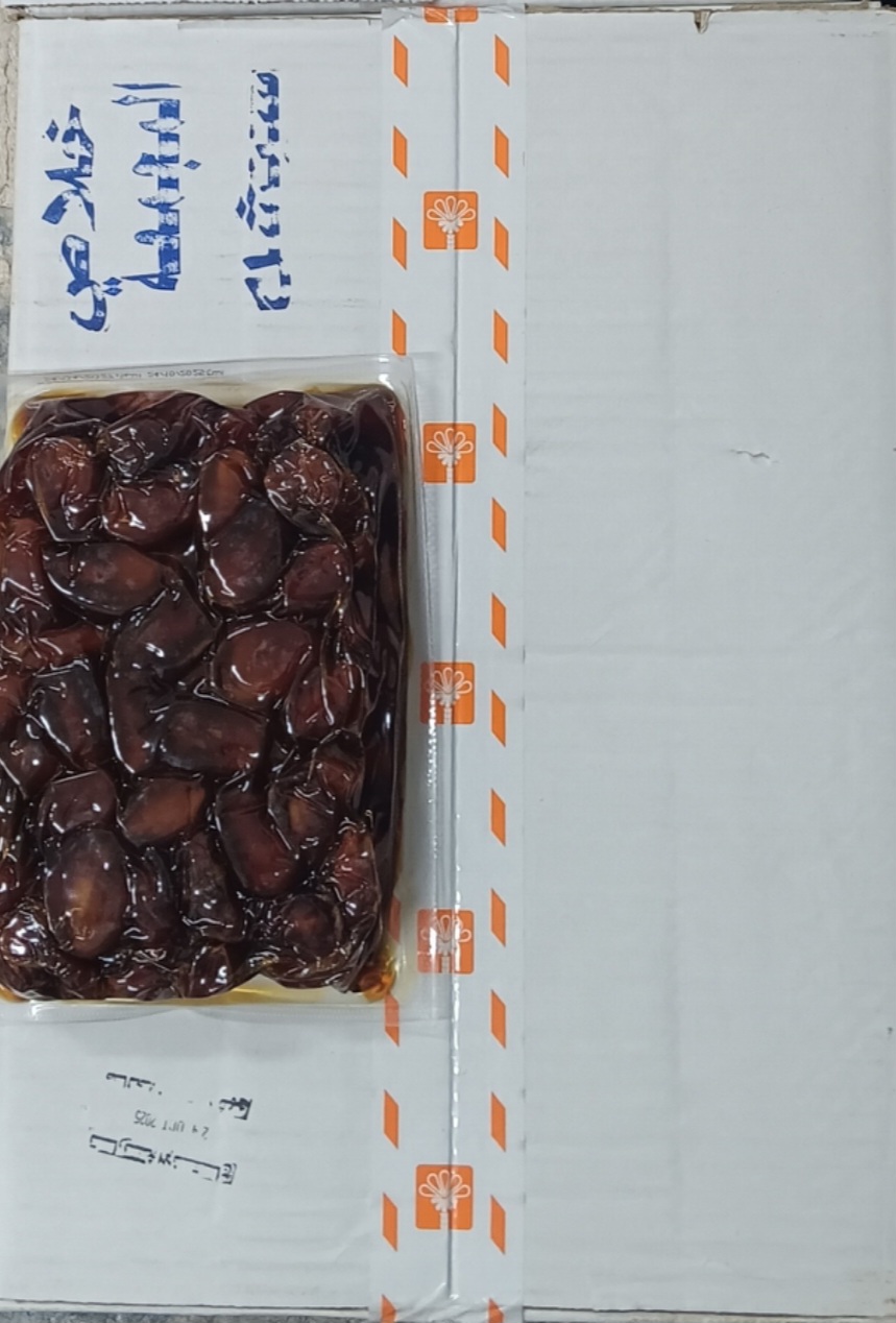 تمر خلاص المجمعة ( حبة وسط )